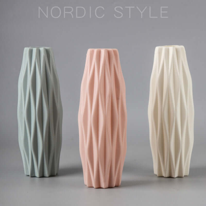Ushijia Plastic Shatterproof Diamond Vase for Home Decor