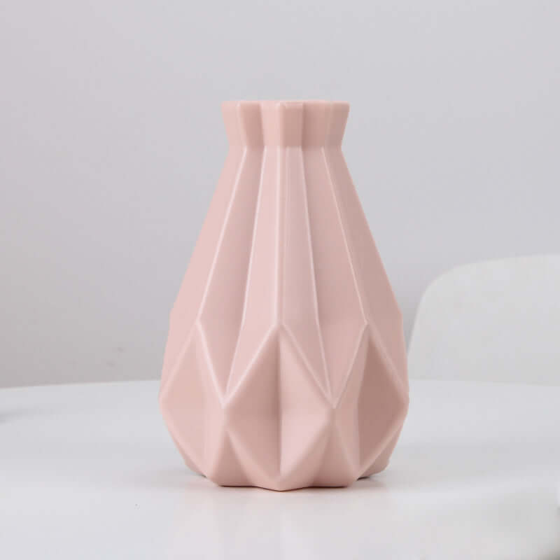 Ushijia Plastic Shatterproof Diamond Vase for Home Decor
