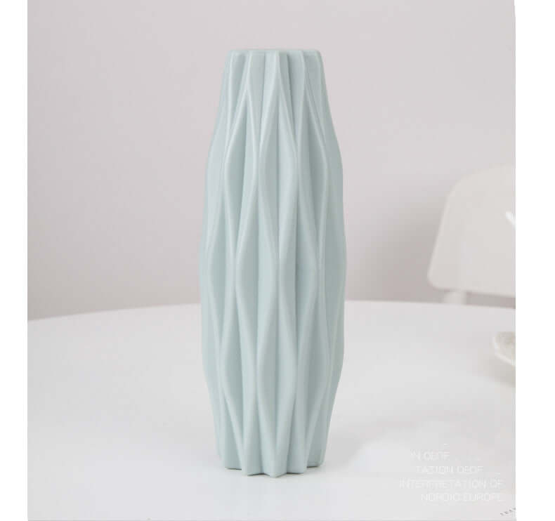 Ushijia Plastic Shatterproof Diamond Vase for Home Decor