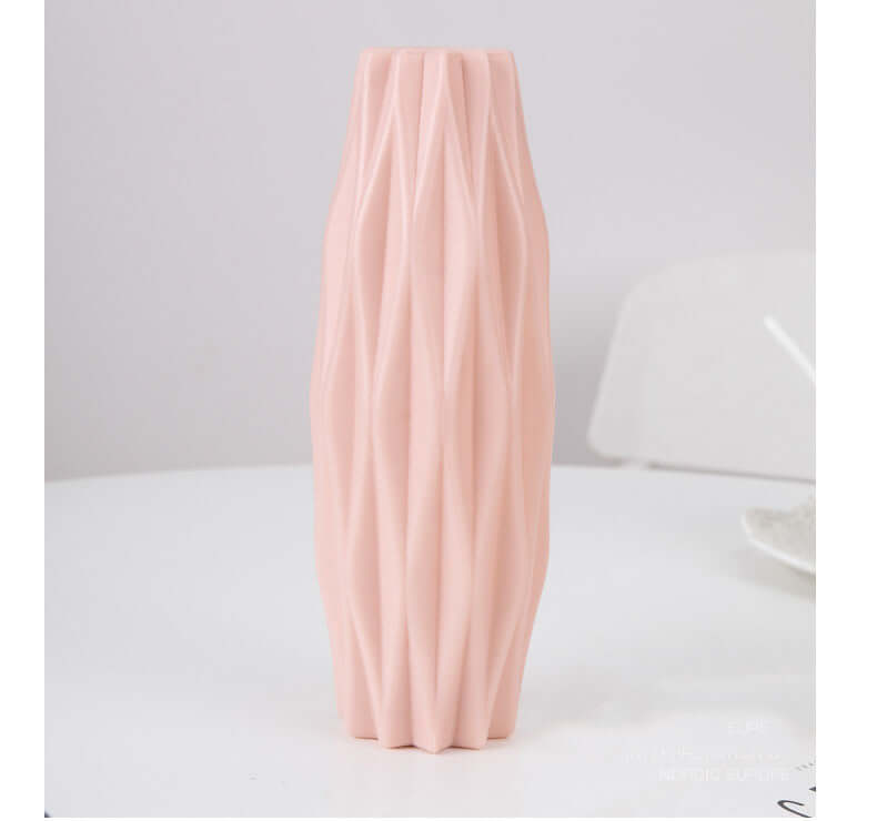 Ushijia Plastic Shatterproof Diamond Vase for Home Decor